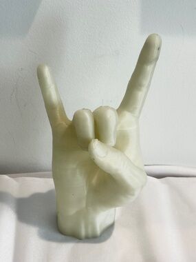 3D printed statue 'Rock-on' hand gesture Glow in the Dark biopolymer decorative